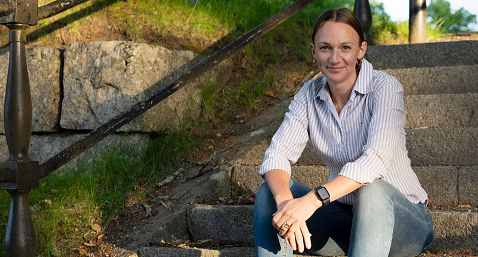 Foto föreställande  – Mobilappen som skapar boken om ditt barns första år